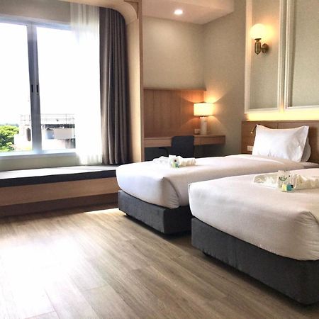 Mayflower Grande Suite Hotel Phitsanulok Εξωτερικό φωτογραφία