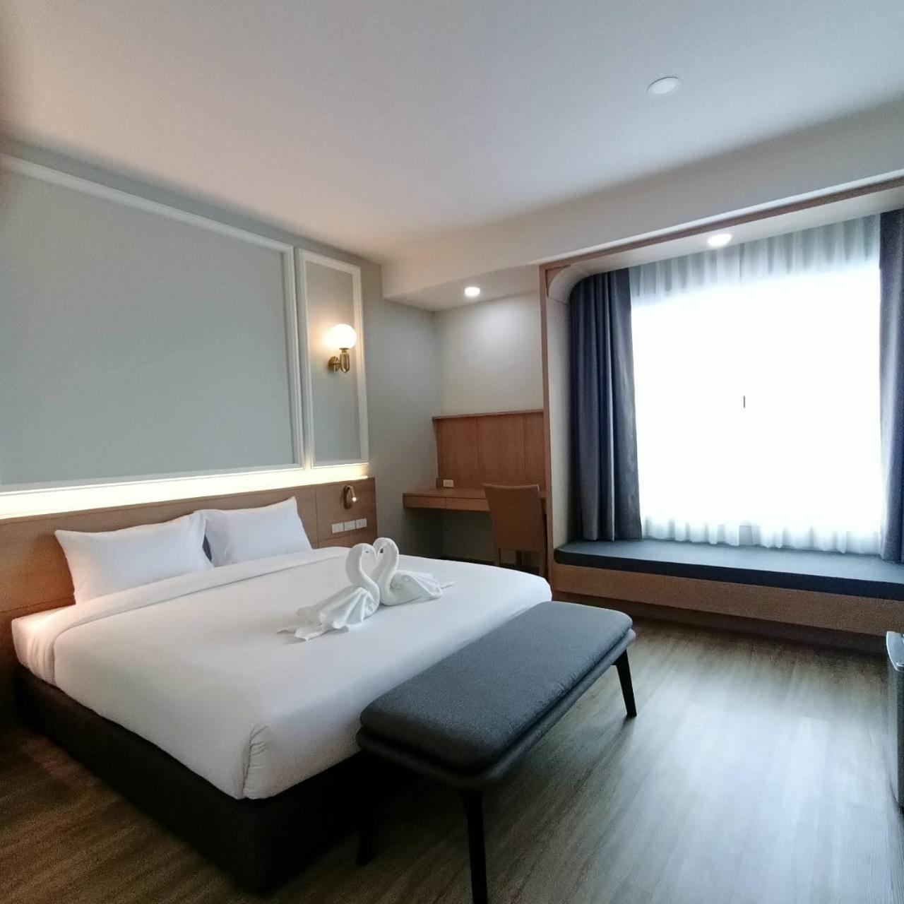 Mayflower Grande Suite Hotel Phitsanulok Εξωτερικό φωτογραφία