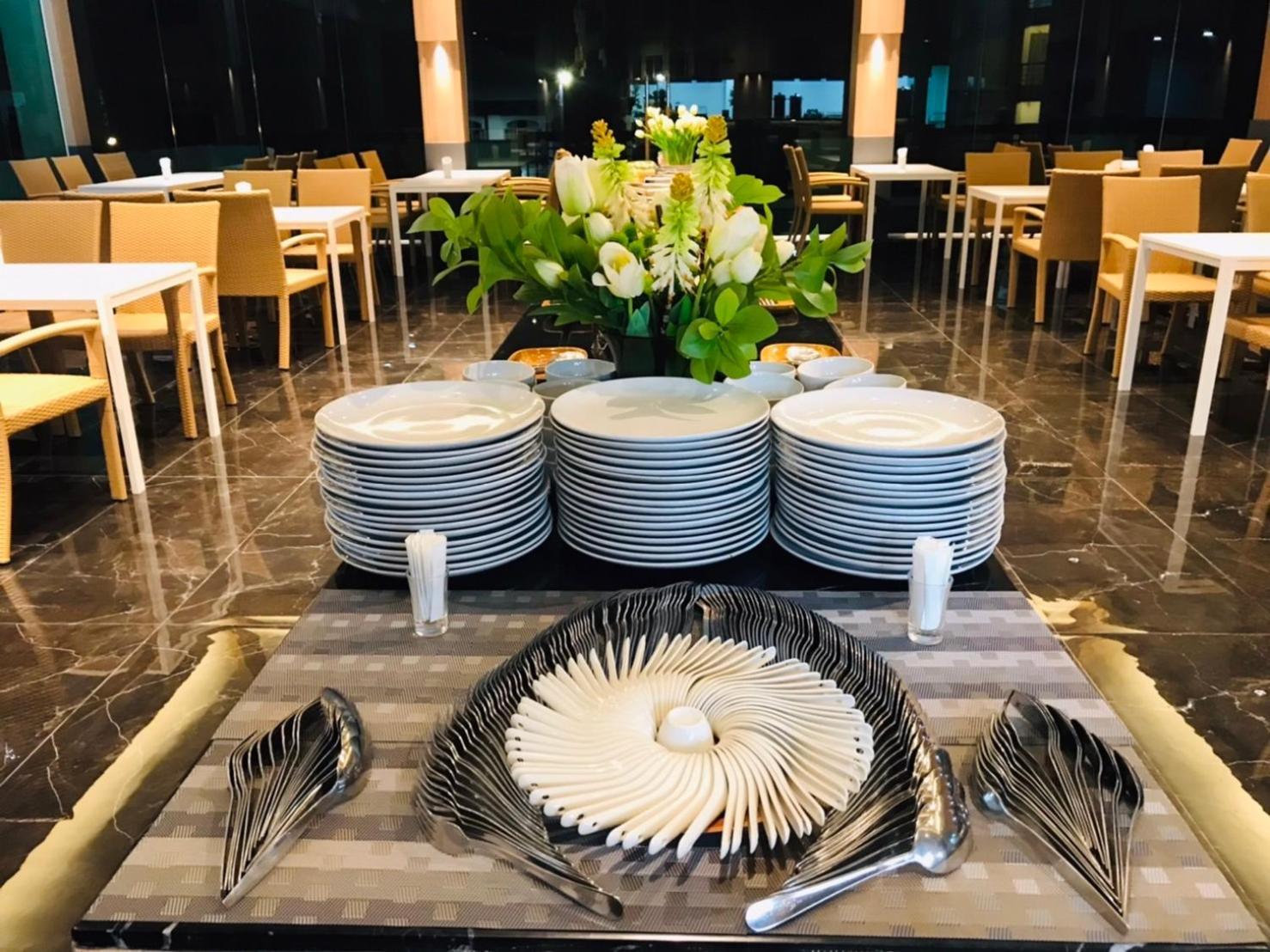 Mayflower Grande Suite Hotel Phitsanulok Εξωτερικό φωτογραφία