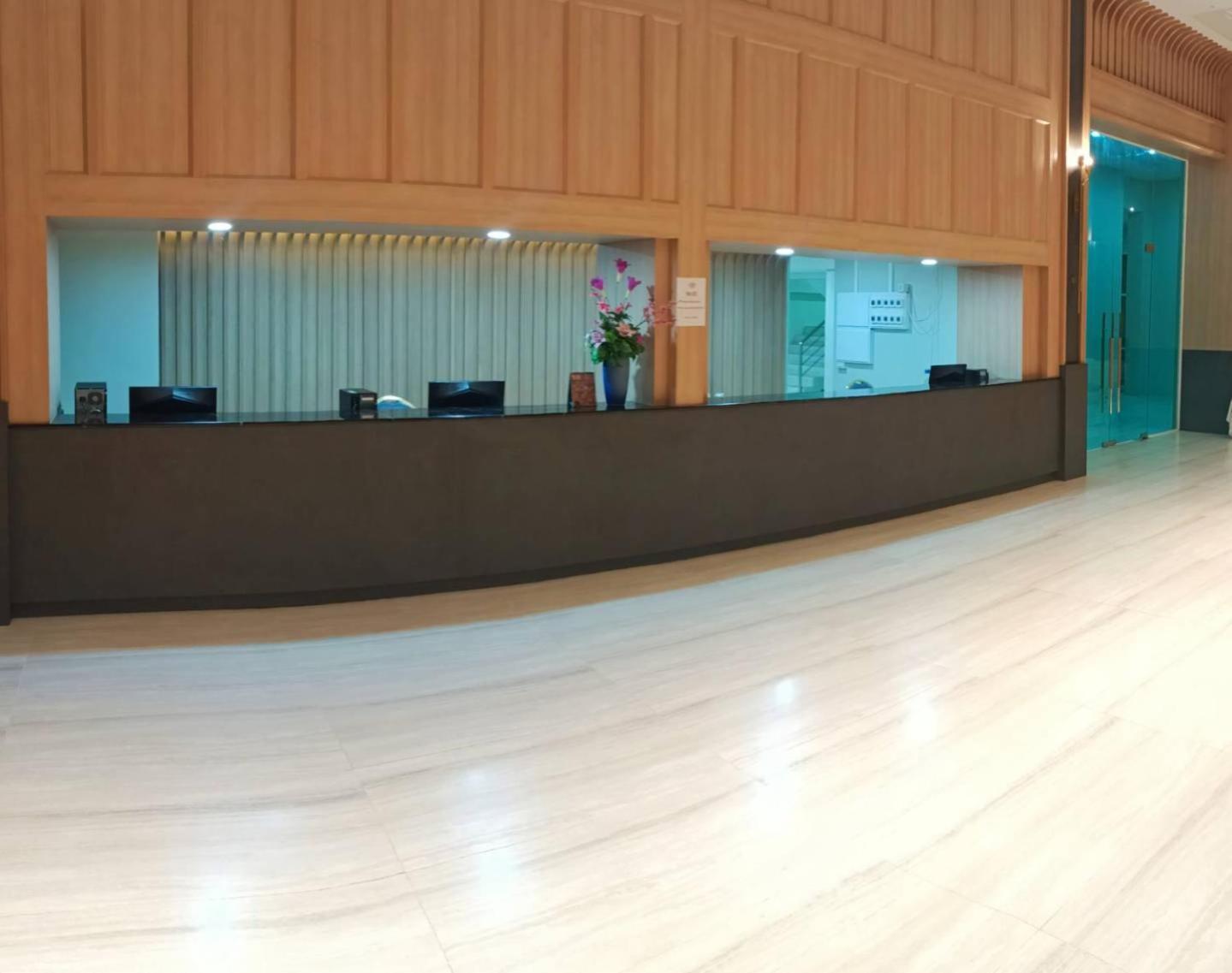 Mayflower Grande Suite Hotel Phitsanulok Εξωτερικό φωτογραφία